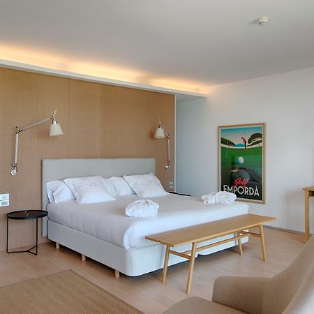 Emporda Golf Resort Torroella De Montgri Bagian luar foto