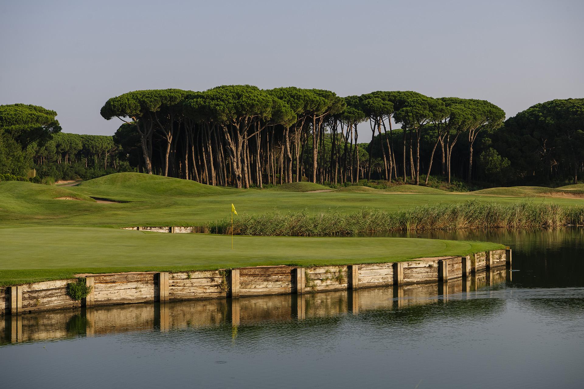 Emporda Golf Resort Torroella De Montgri Bagian luar foto