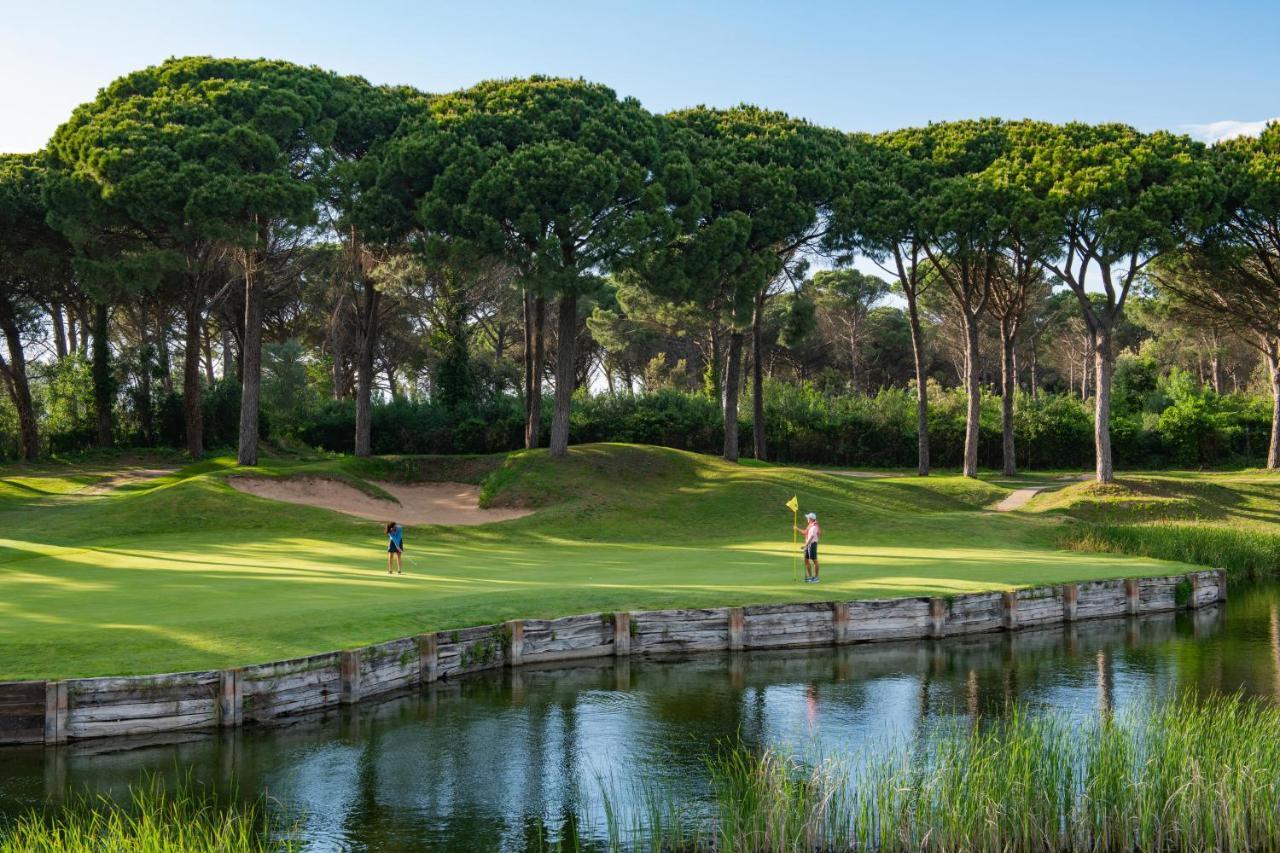Emporda Golf Resort Torroella De Montgri Bagian luar foto