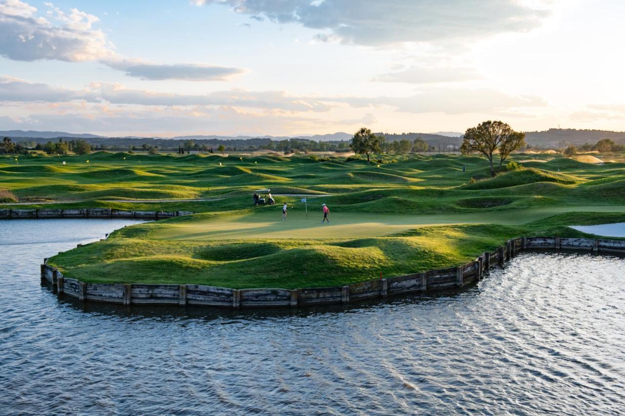 Emporda Golf Resort Torroella De Montgri Bagian luar foto